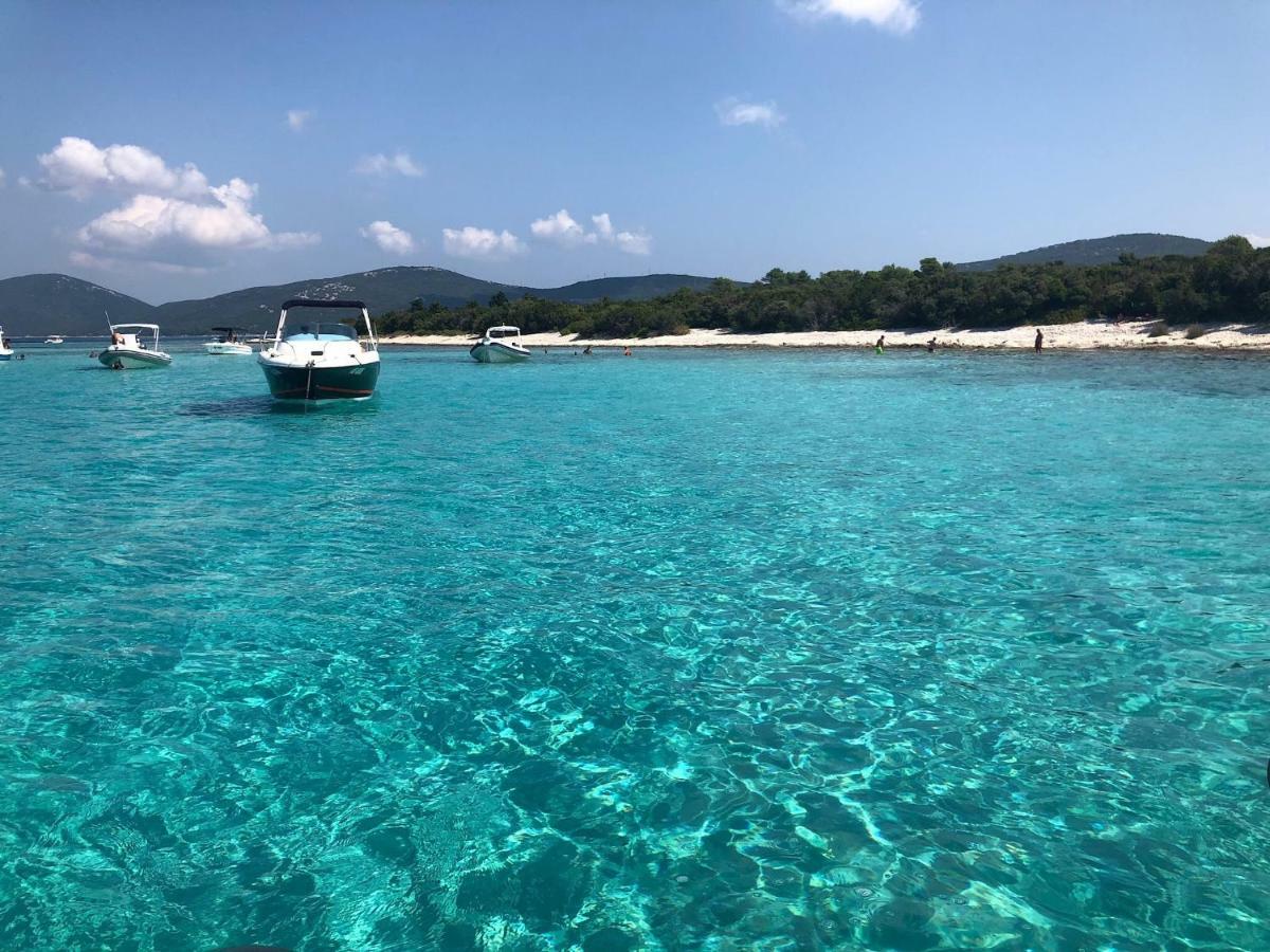 Season4All Apartments Mali Lošinj Kültér fotó